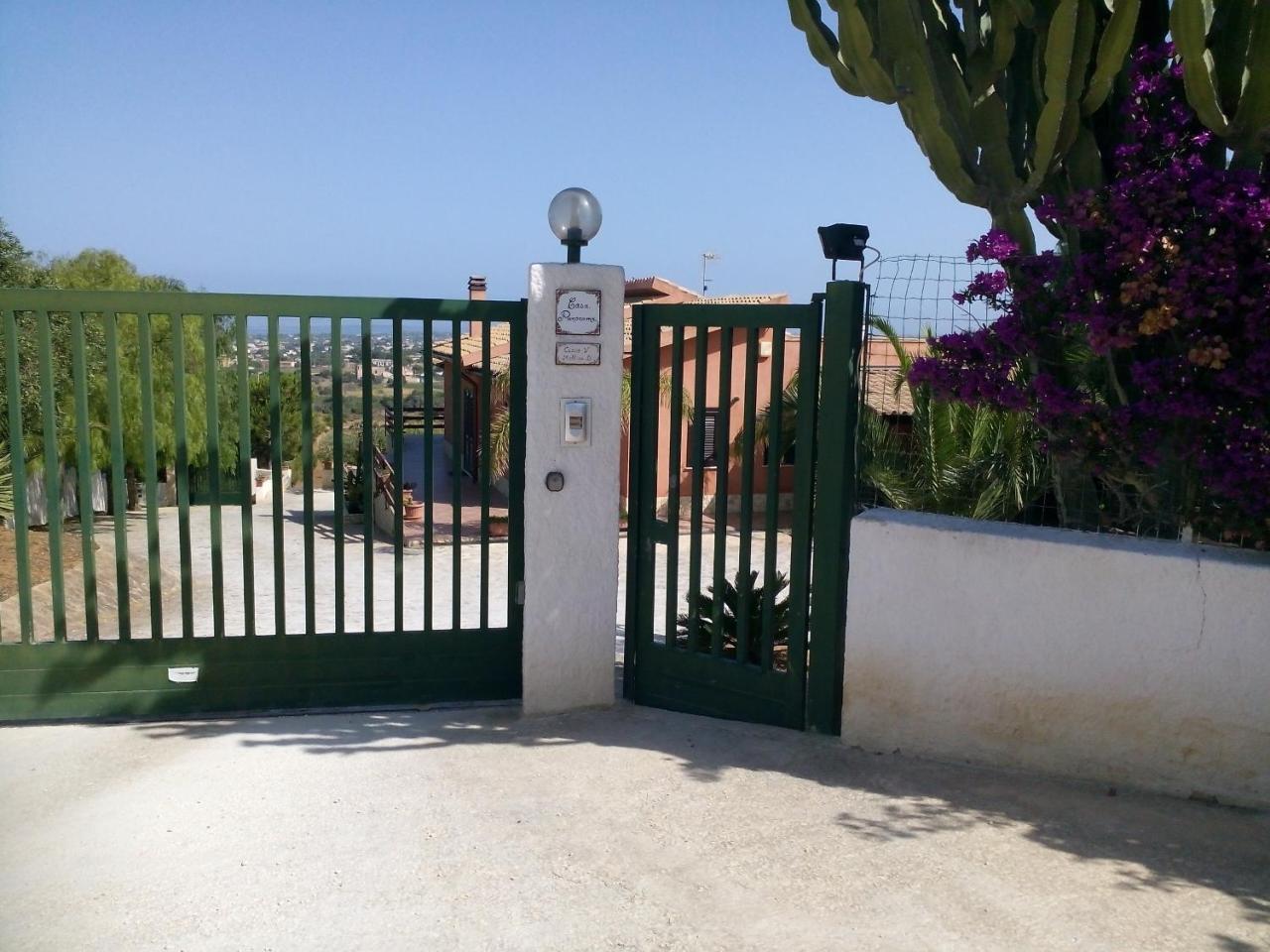 Panorama Casa Vacanze Marsala Bagian luar foto